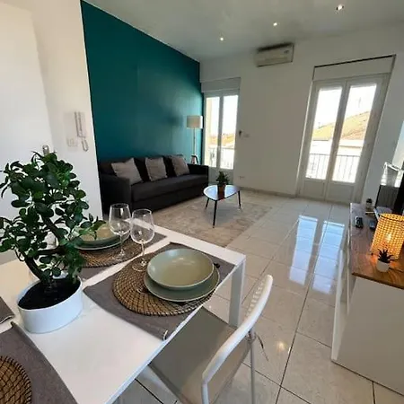 L'Alberto-Appartement Centre Ville Beziers- Wifi -Balcon -Clim Exterior photo